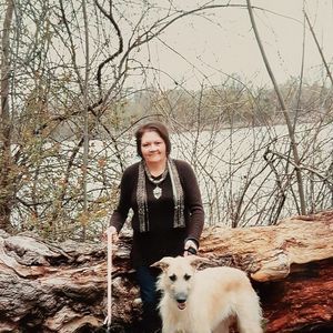 Meet your Posher, Joyce